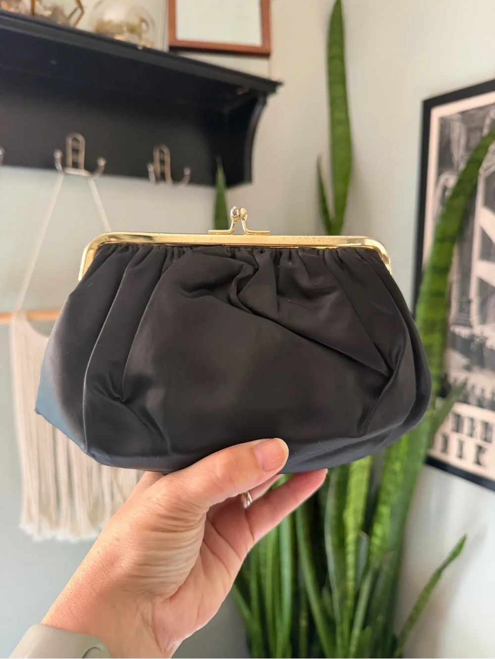 VTG 50s HL Harry Levine Black Satin Kiss-Lock Evening Bag